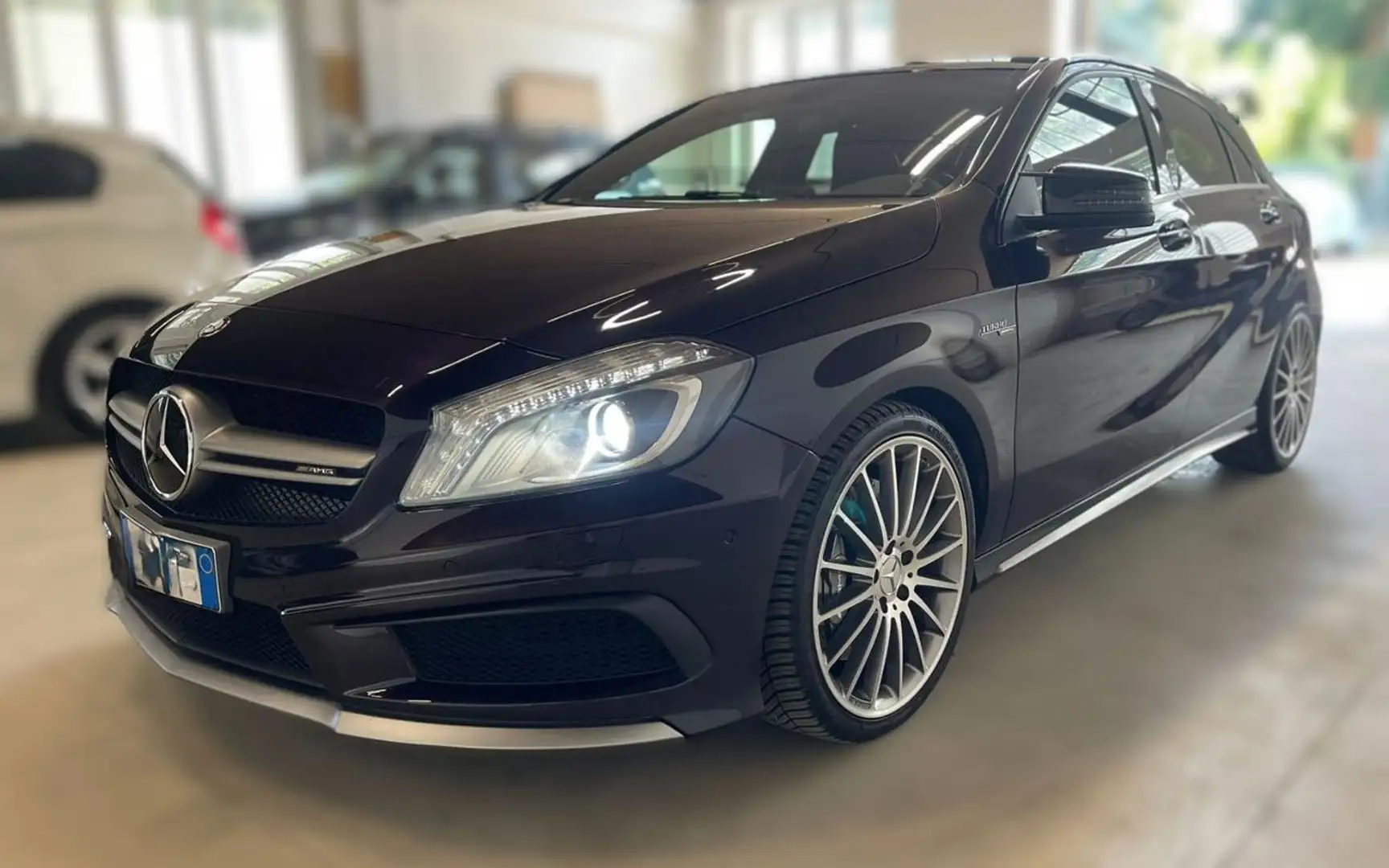 Mercedes-Benz A 45 AMG 4Matic - 1
