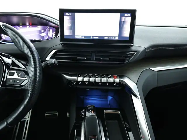 Peugeot 5008 view 11