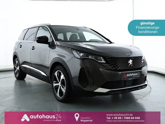 Peugeot 5008 main image