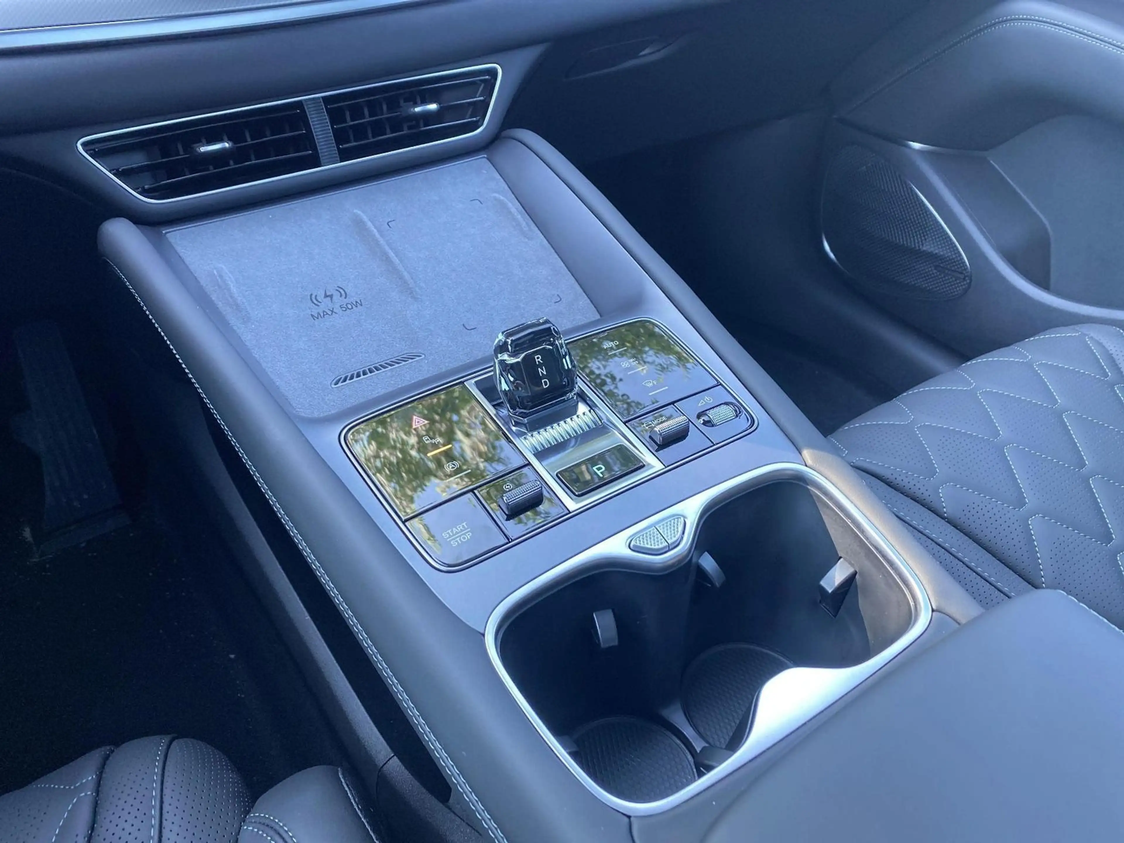 BYD Sealion 7 Design AWD — photo 11