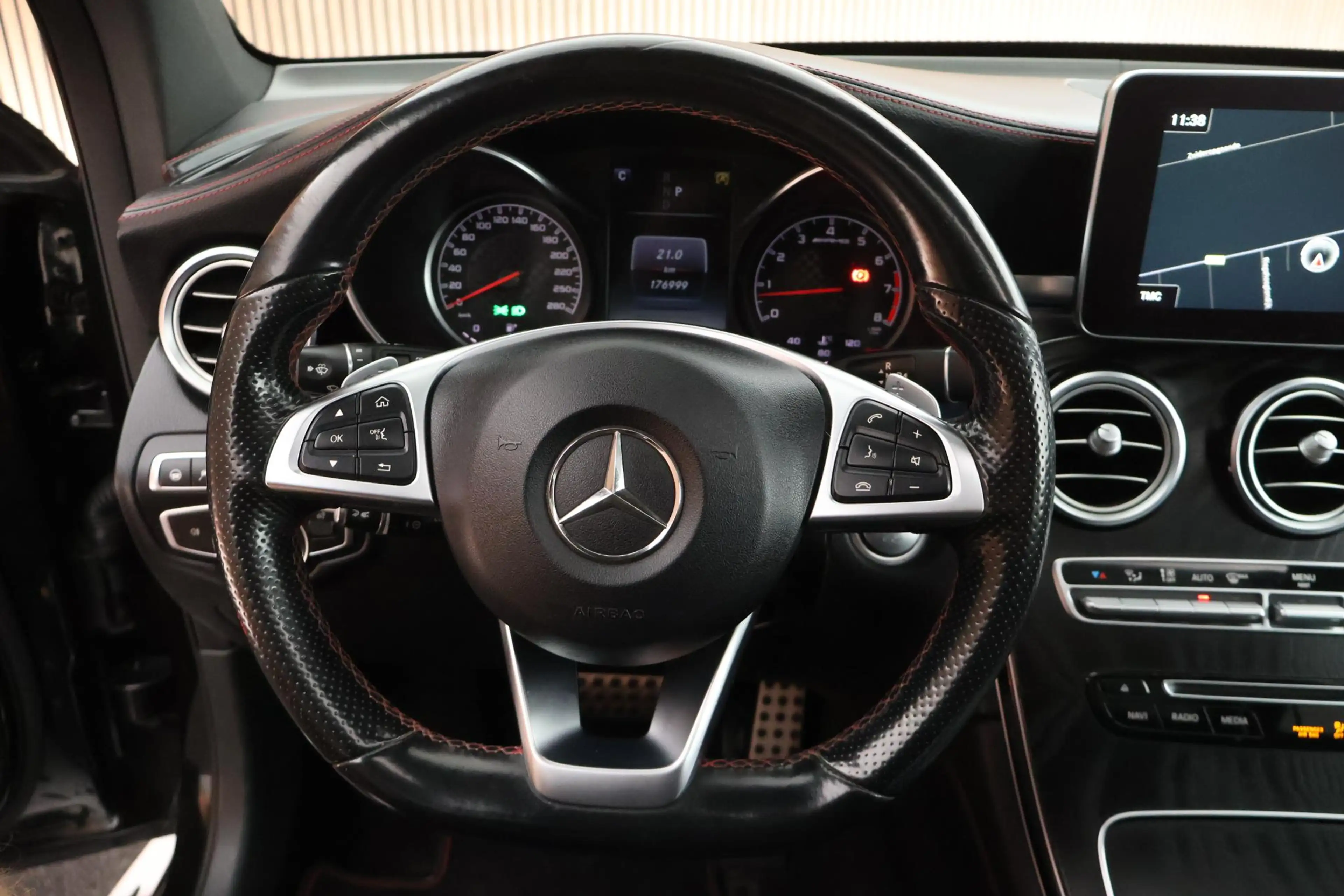 Mercedes-Benz GLC 43 AMG 367pk 4MATIC Trekhaak 360Camera Burmester Memory H — photo 21