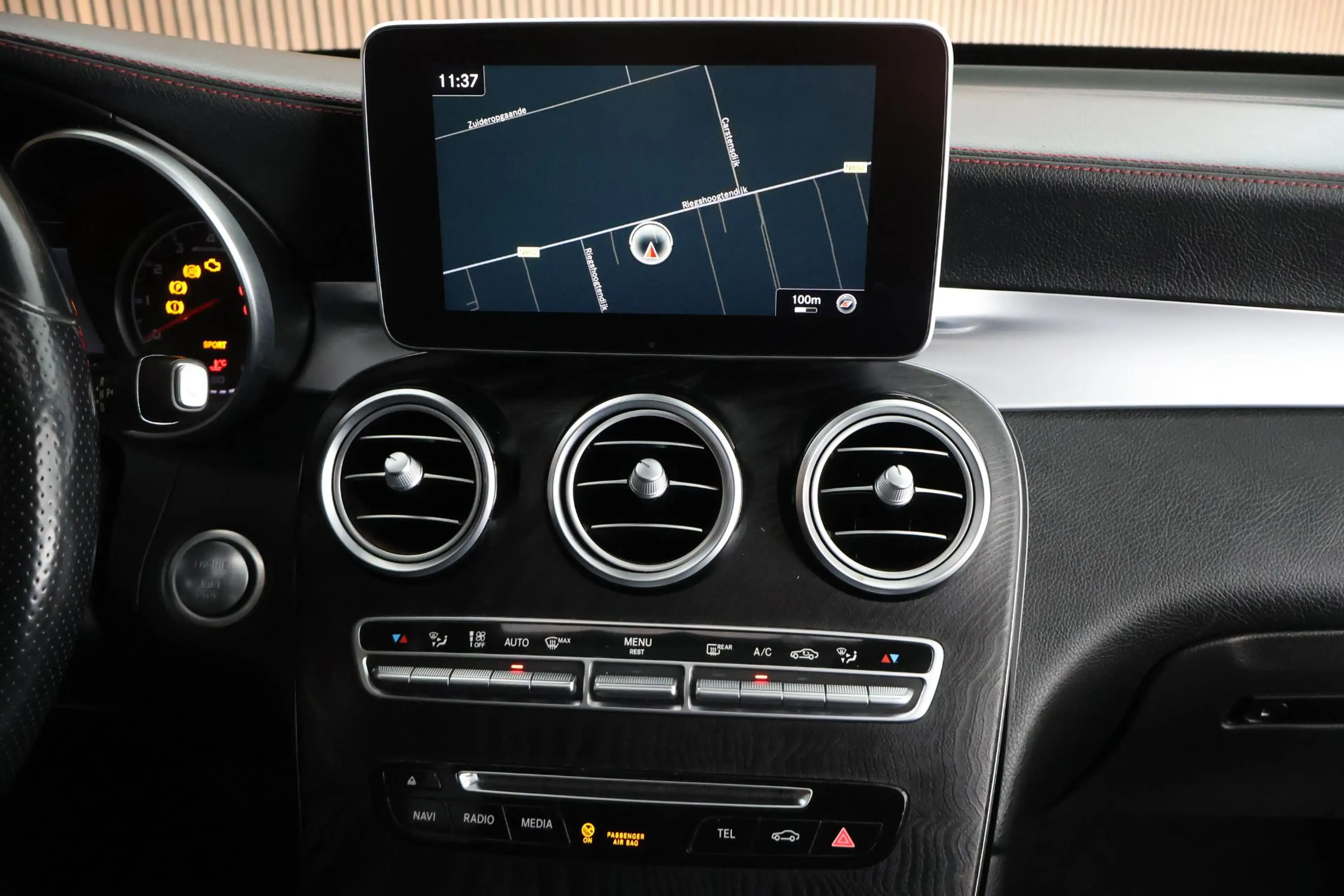 Mercedes-Benz GLC 43 AMG 367pk 4MATIC Trekhaak 360Camera Burmester Memory H — photo 17