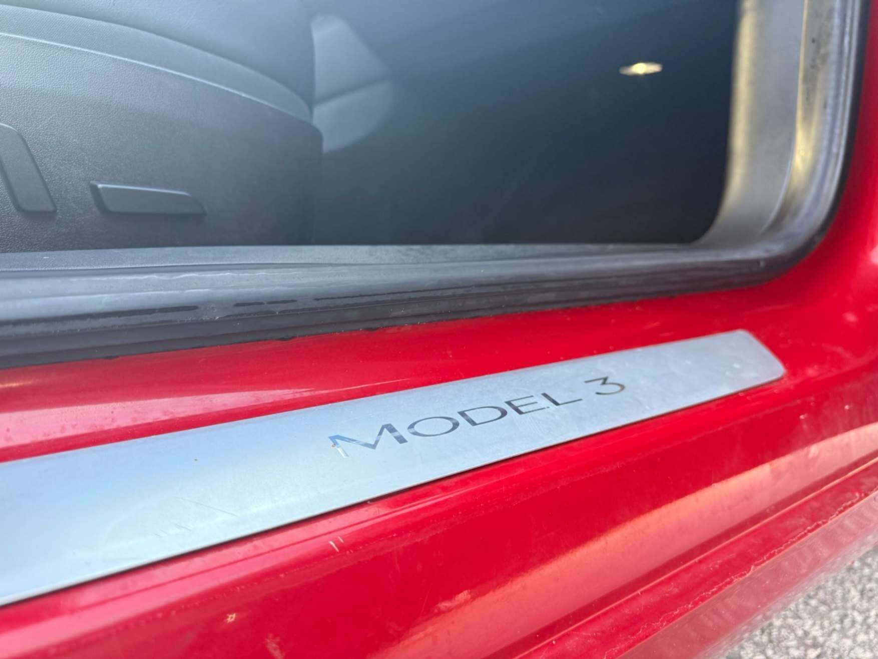 2018 Tesla Model 3 Long Range thumb 10