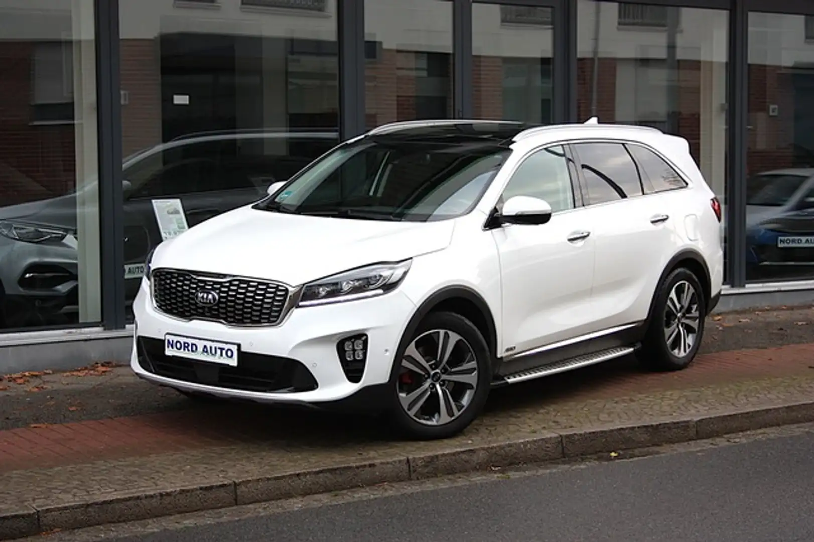 Kia Sorento 2.2 GT-LINE 7Sitzer Leder/Navi/Kam/Pano. Blanco - 2