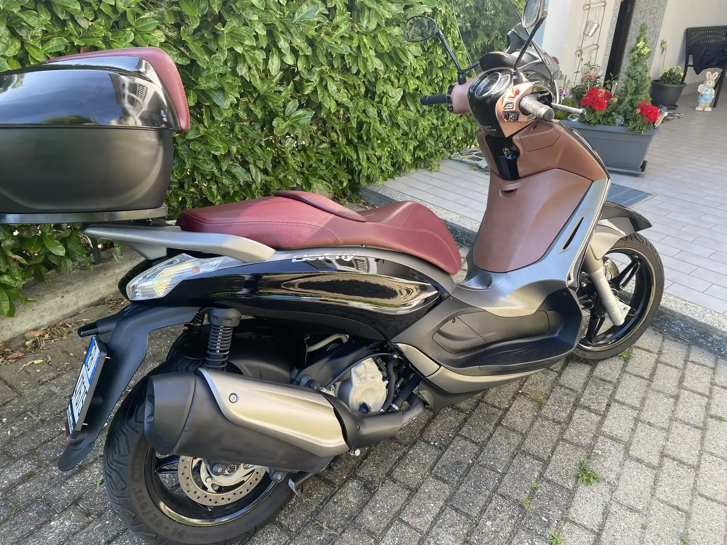 Piaggio Beverly 350 sport touring - 1