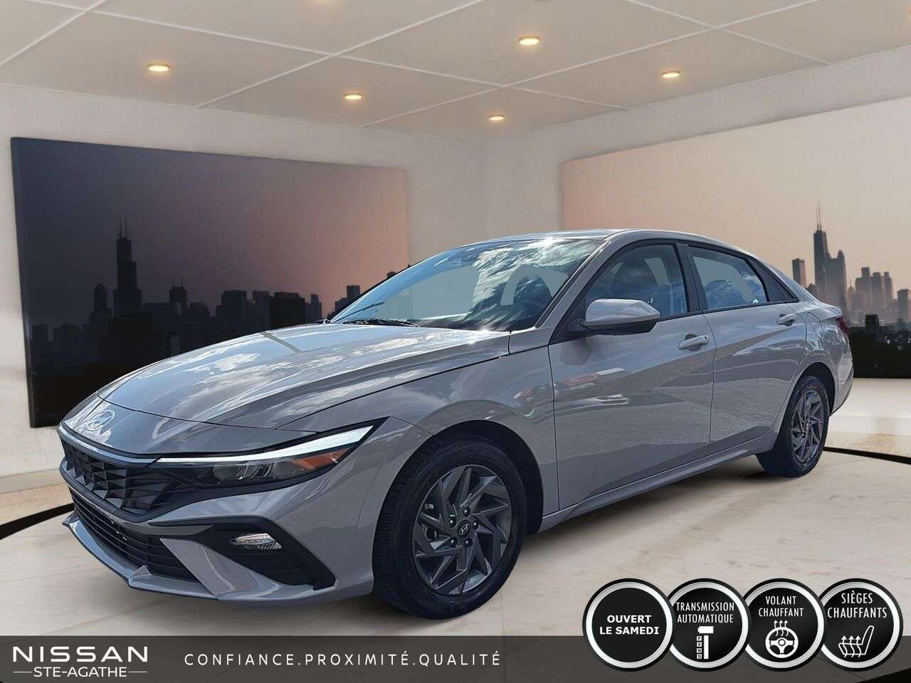 2026 Hyundai Elantra PREFERRED IVT SEULEMENT 13 941 KM VOLANT
