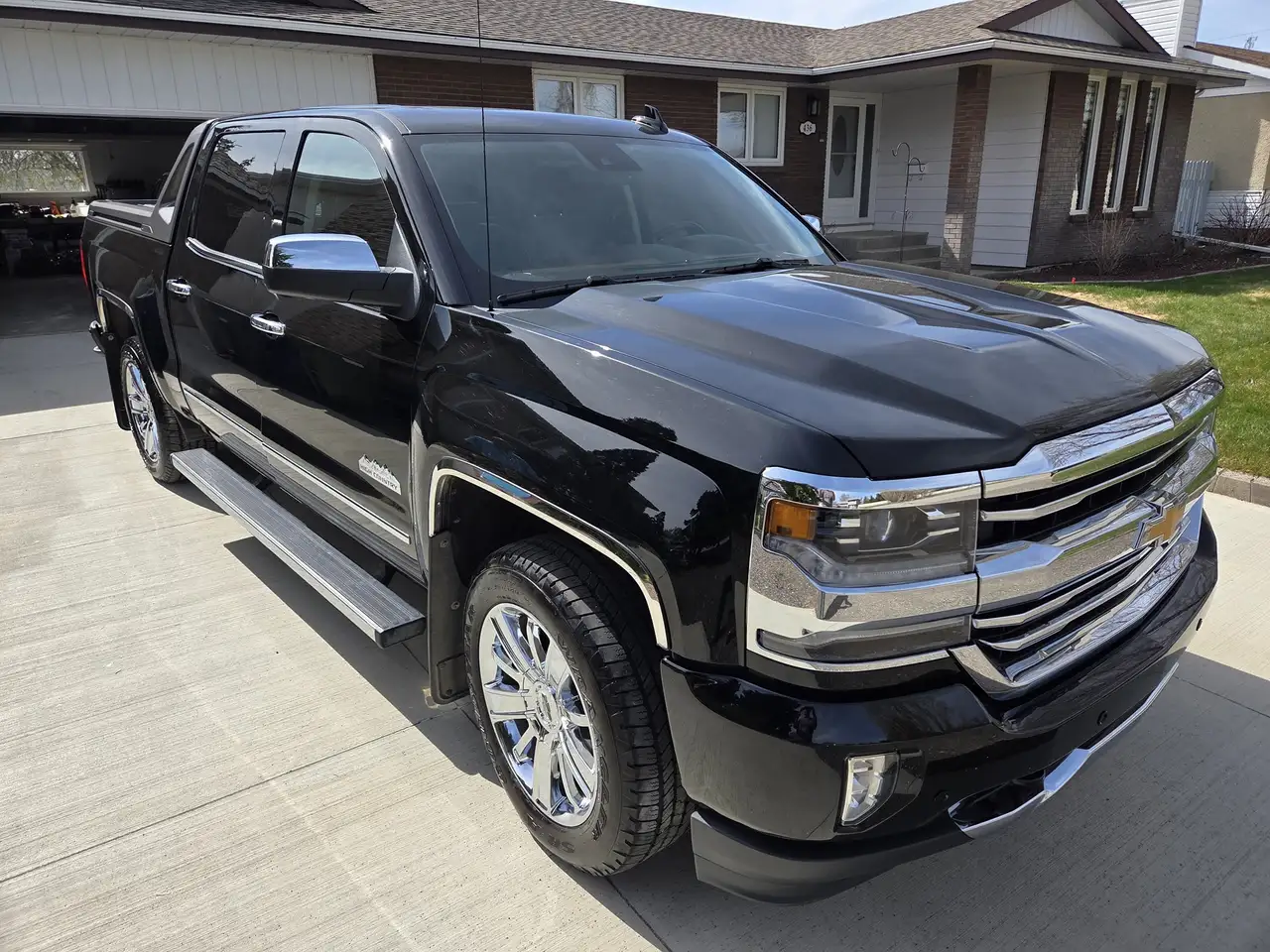 Chevrolet Silverado 1500 снимка Chevrolet Silverado 1500