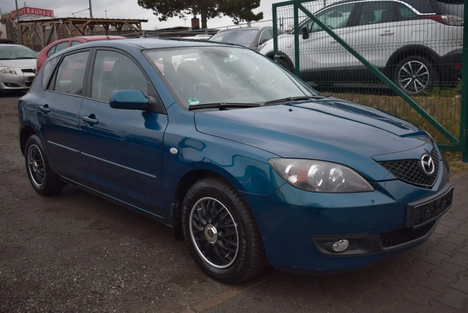 Mazda 3 Lim. 1.6 Sport Active Blau - 2
