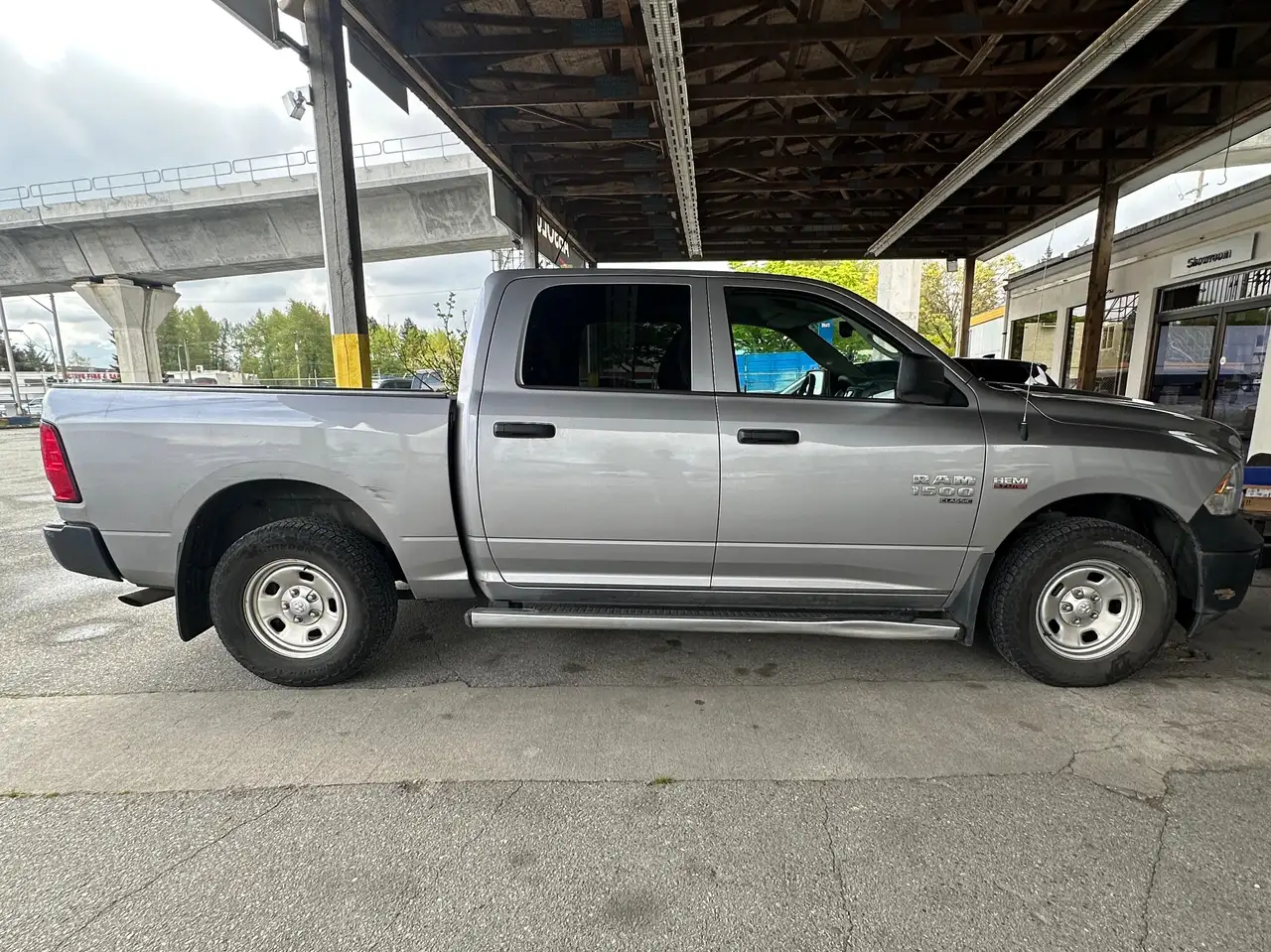 RAM 1500 снимка RAM 1500