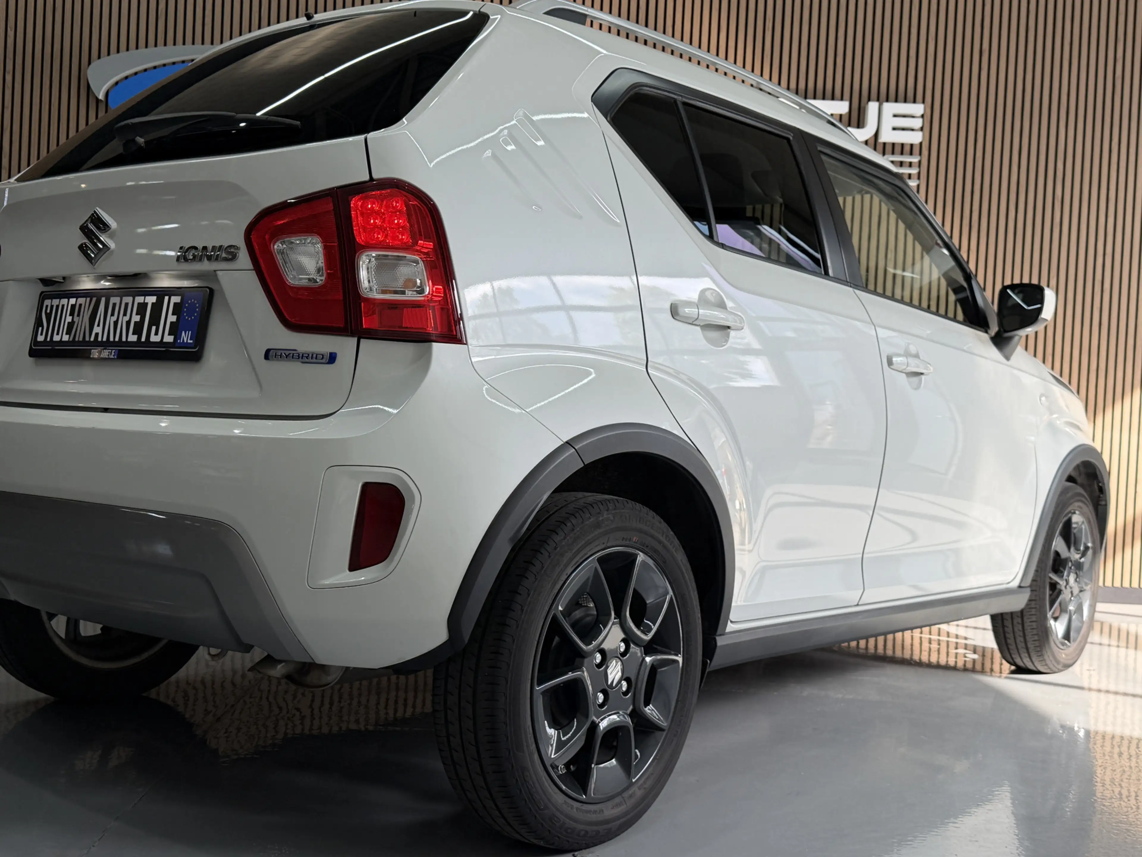Suzuki Ignis 1.2 Smart Hybrid Select | Navi | Led | Camera | St — photo 25