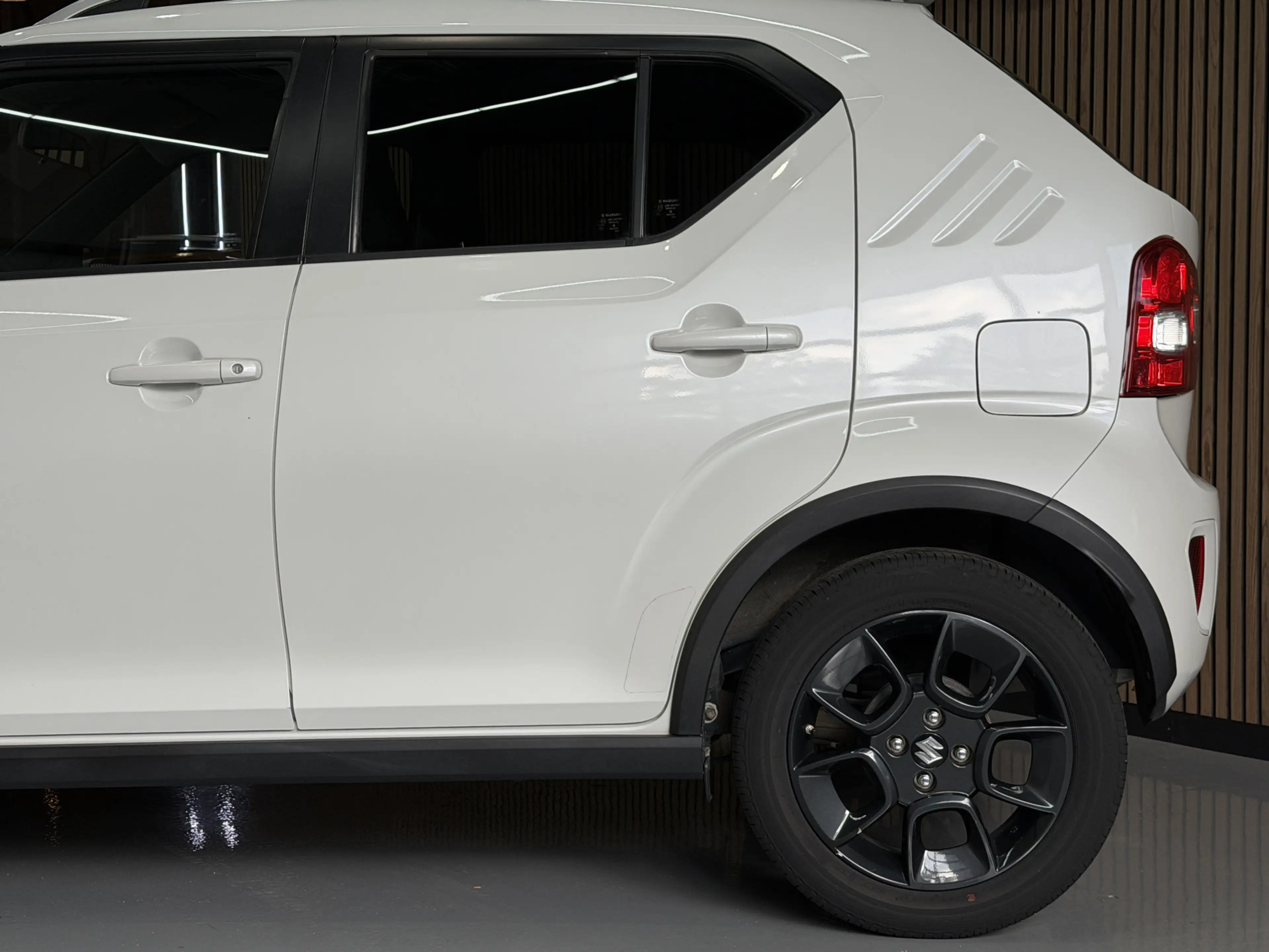 Suzuki Ignis 1.2 Smart Hybrid Select | Navi | Led | Camera | St — photo 17
