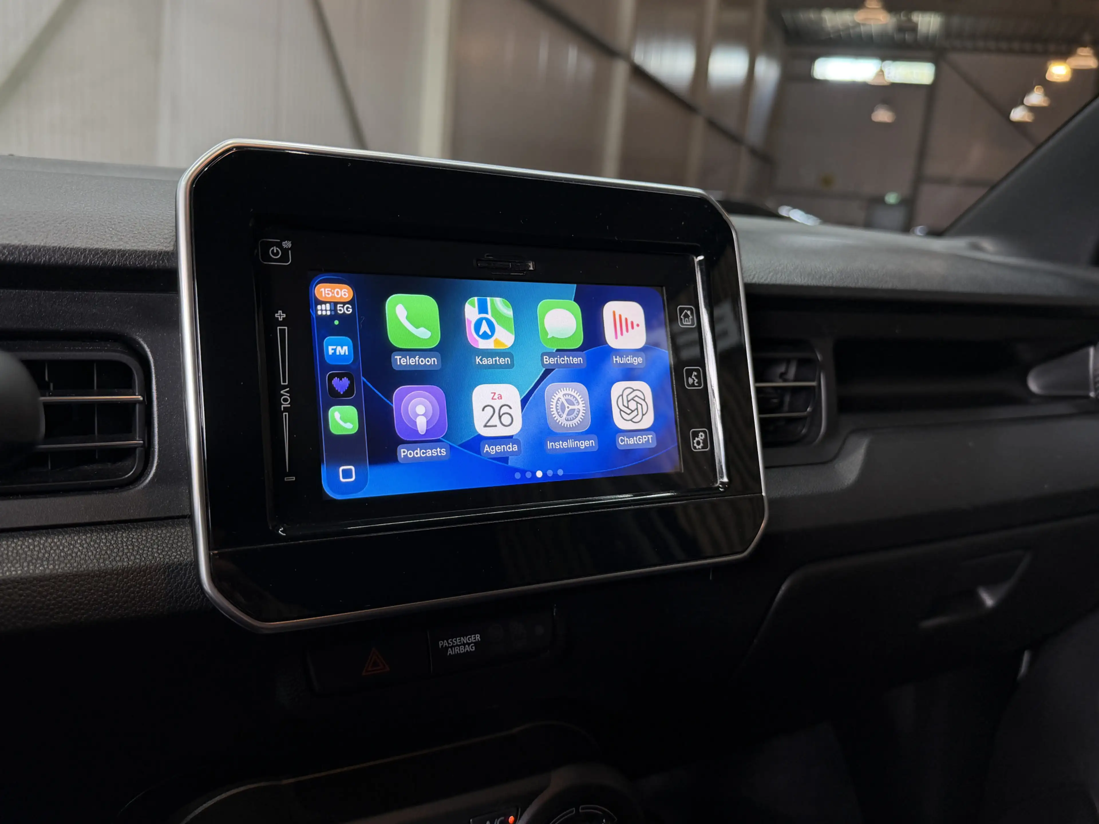 Suzuki Ignis 1.2 Smart Hybrid Select | Navi | Led | Camera | St — photo 28