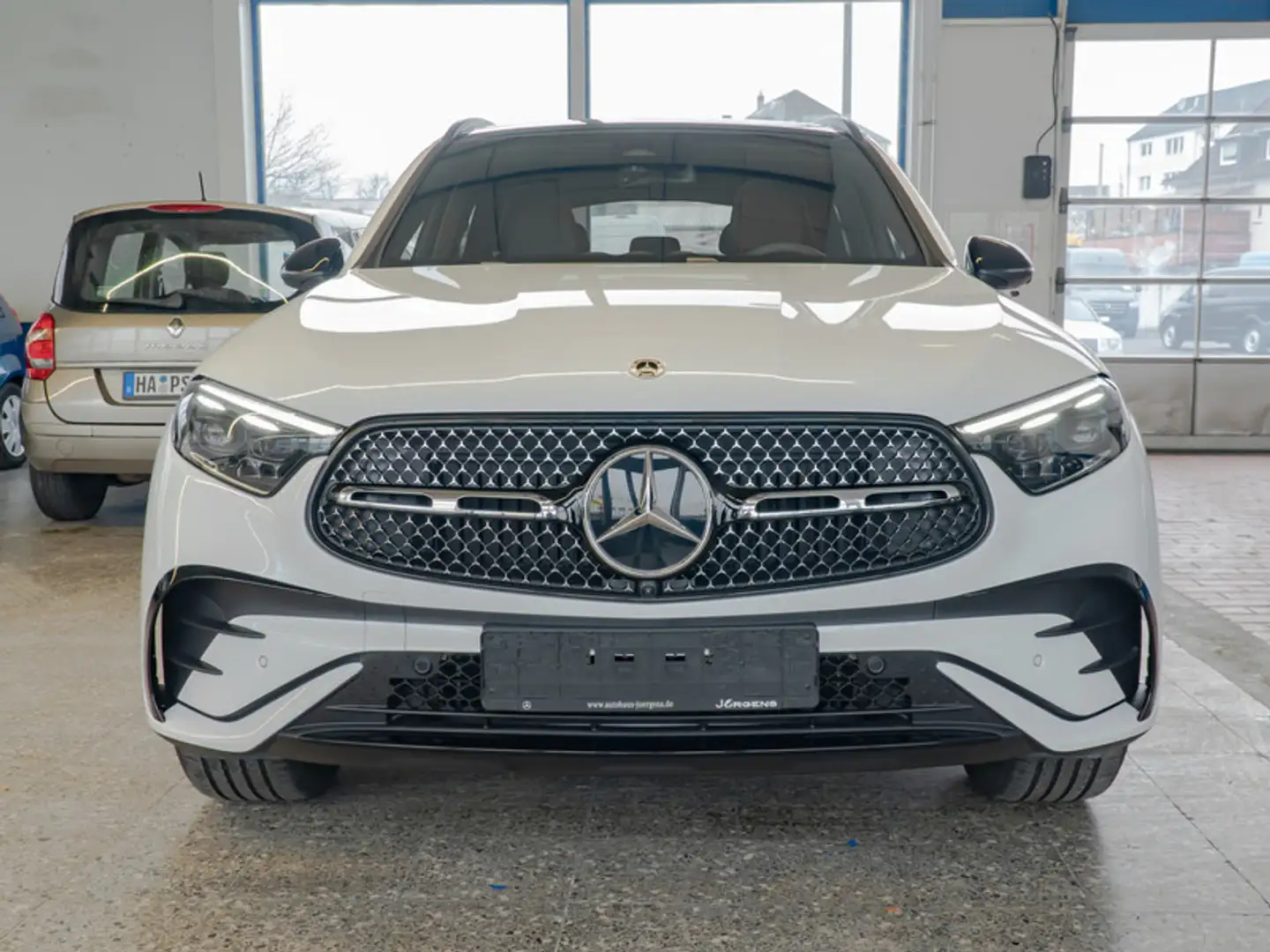 Mercedes-Benz GLC 300 4M AMG-Sport/360/Pano/Burm/AHK/Night/20" Blanco - 2