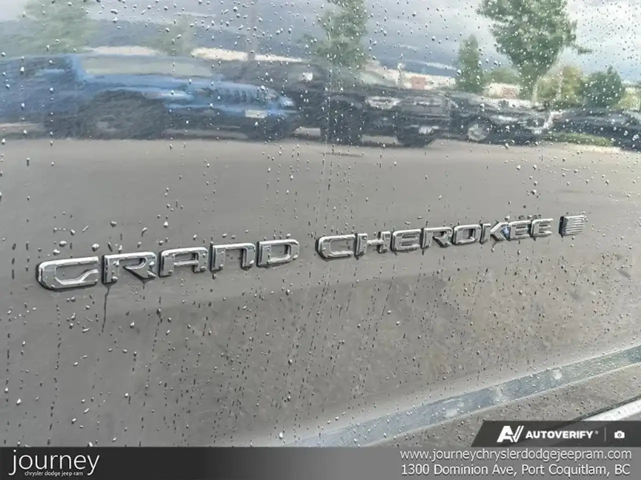 Jeep Grand Cherokee снимка Jeep Grand Cherokee