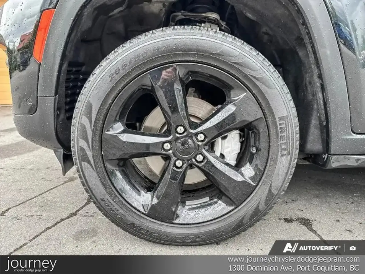 Jeep Grand Cherokee снимка Jeep Grand Cherokee