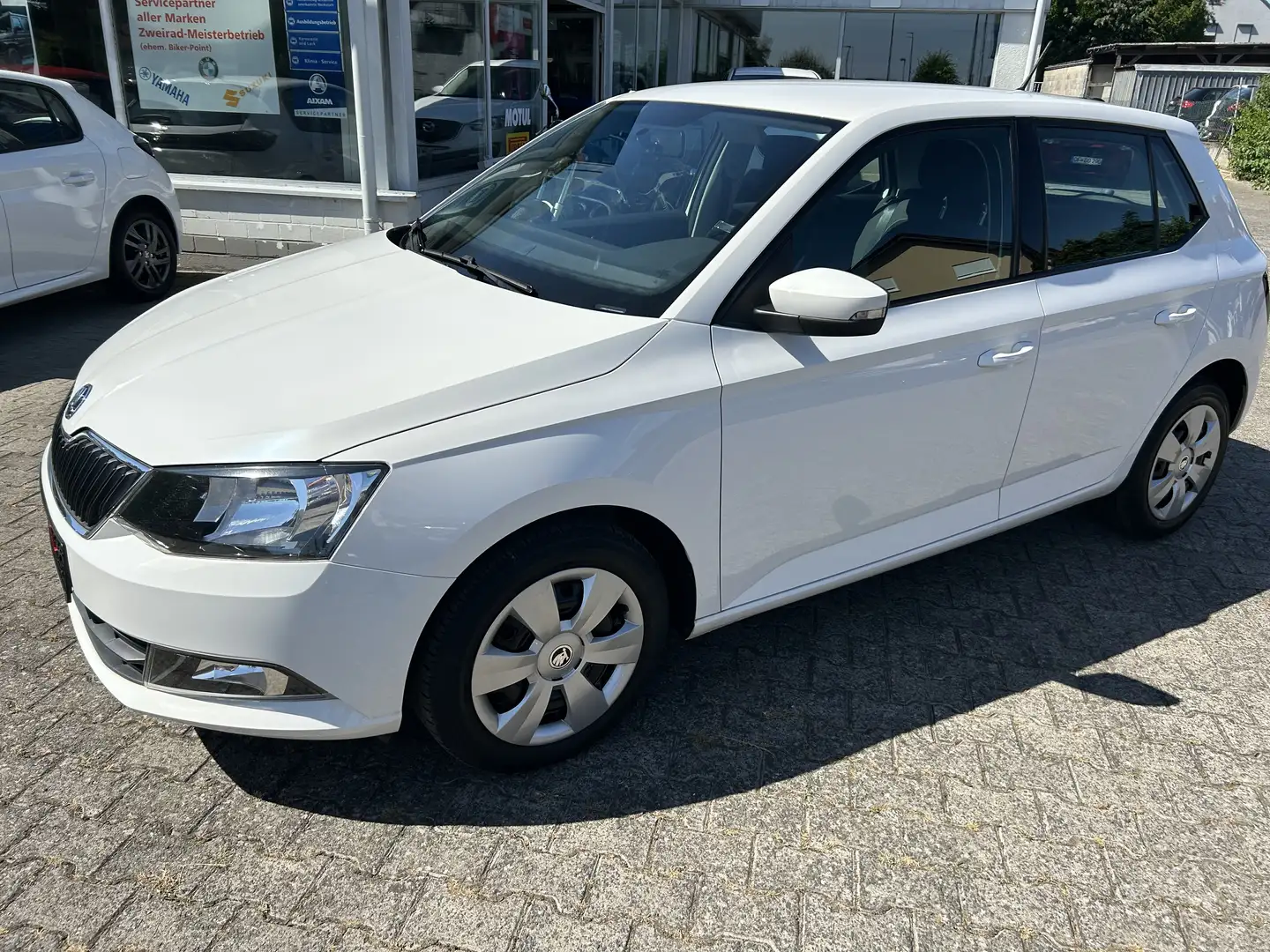 Skoda Fabia Ambition 8fach Bereift mtl.Rate 89,-€ Wit - 1