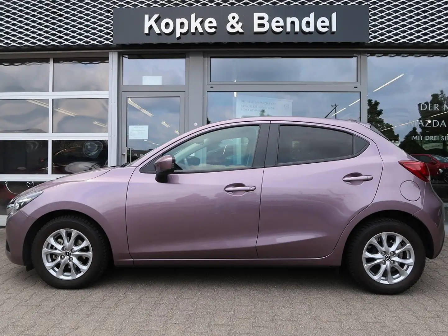 Mazda 2 Lim. *1. Seniorenhand*Zustand entspricht Fahrleist Фіолетовий - 2