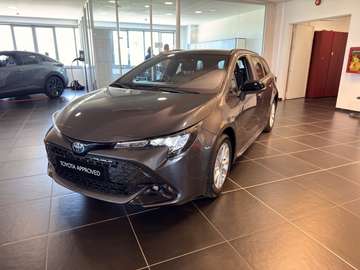 Touring Sports 1.8 VVT-i Hybrid Active