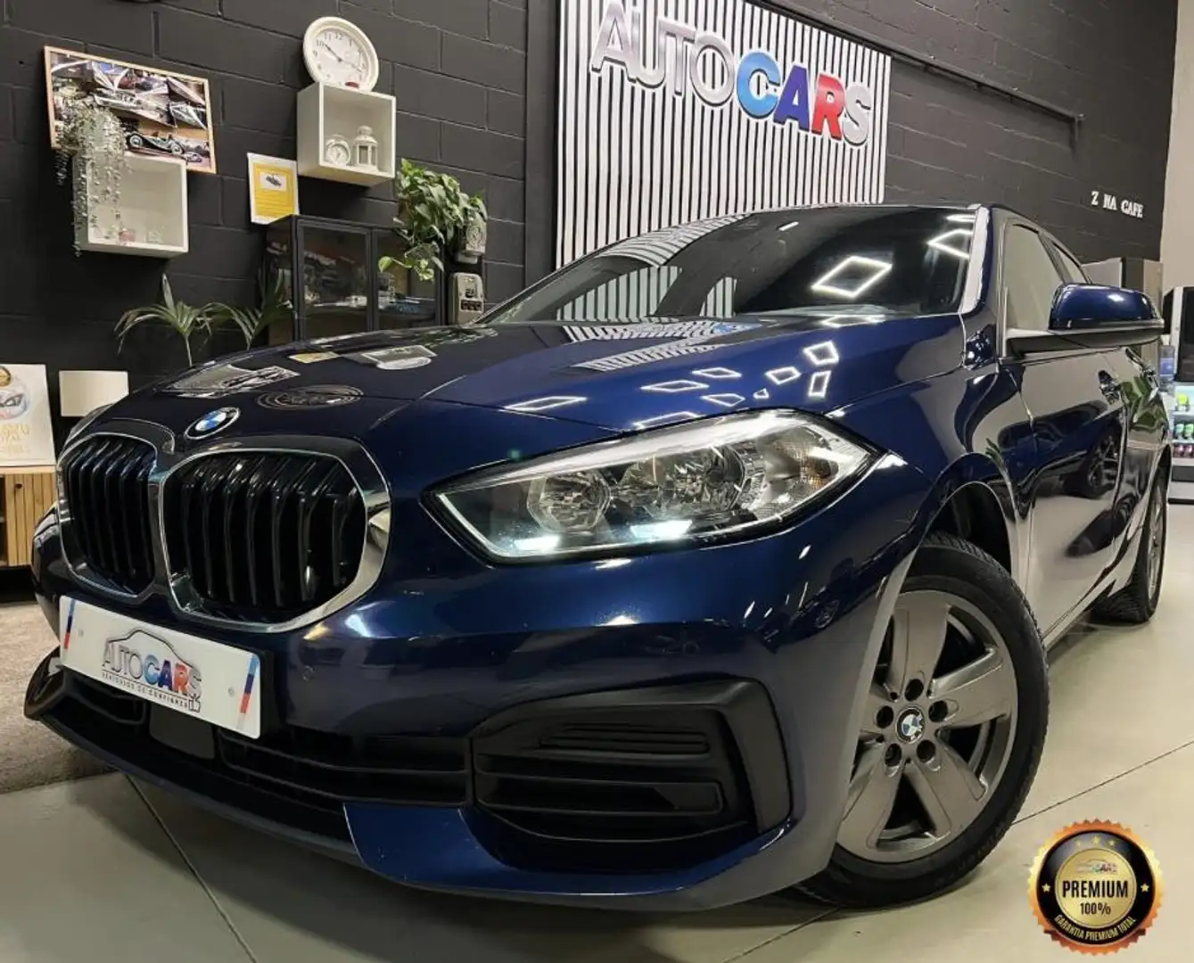 BMW 116 Berlina Automático de 5 Puertas Azul - 1