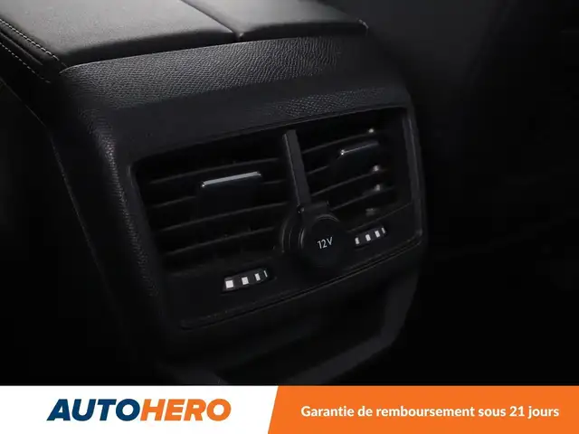 Peugeot 3008 view 15