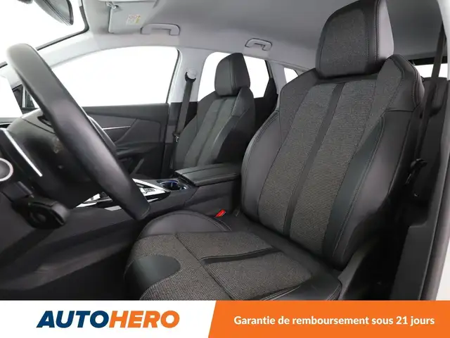 Peugeot 3008 view 10