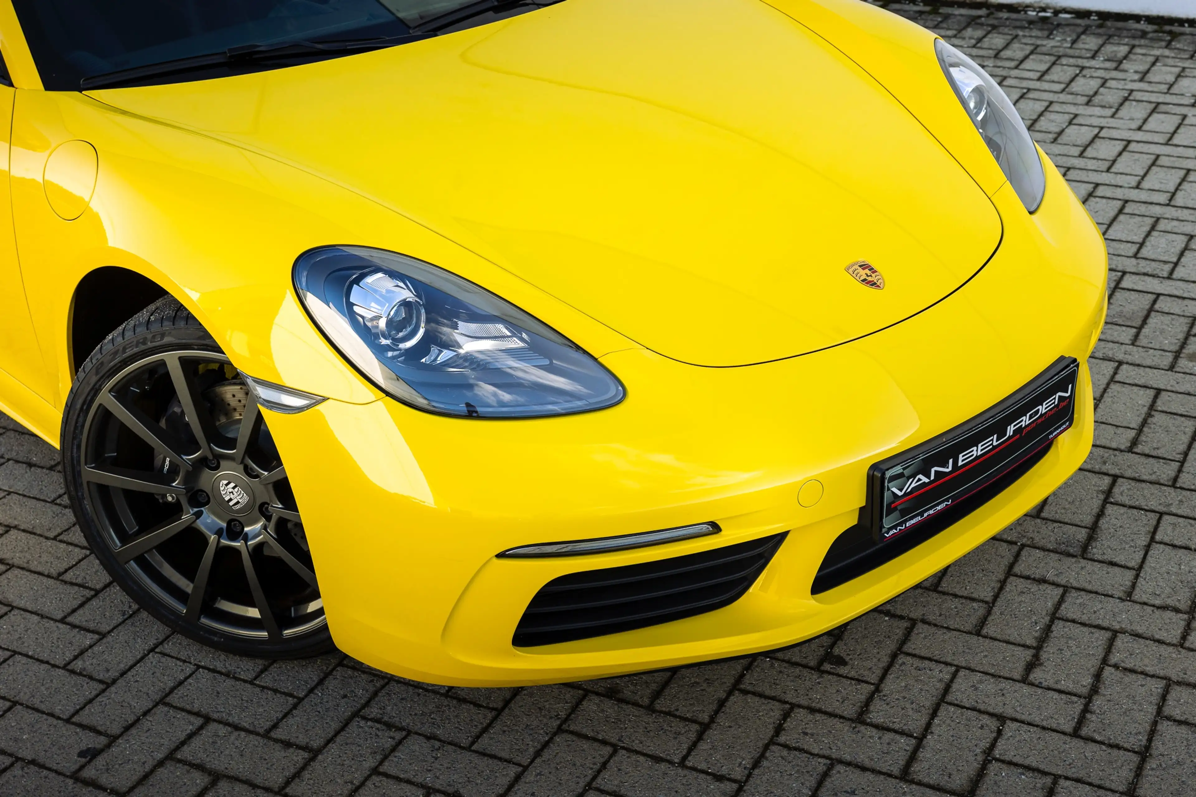 Porsche 718 718 Cayman — photo 13