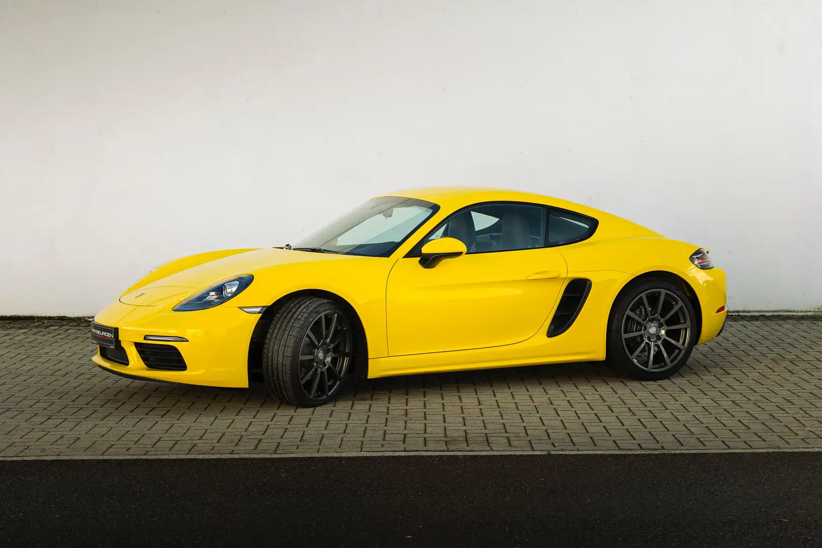 Porsche 718 718 Cayman Jaune - 2