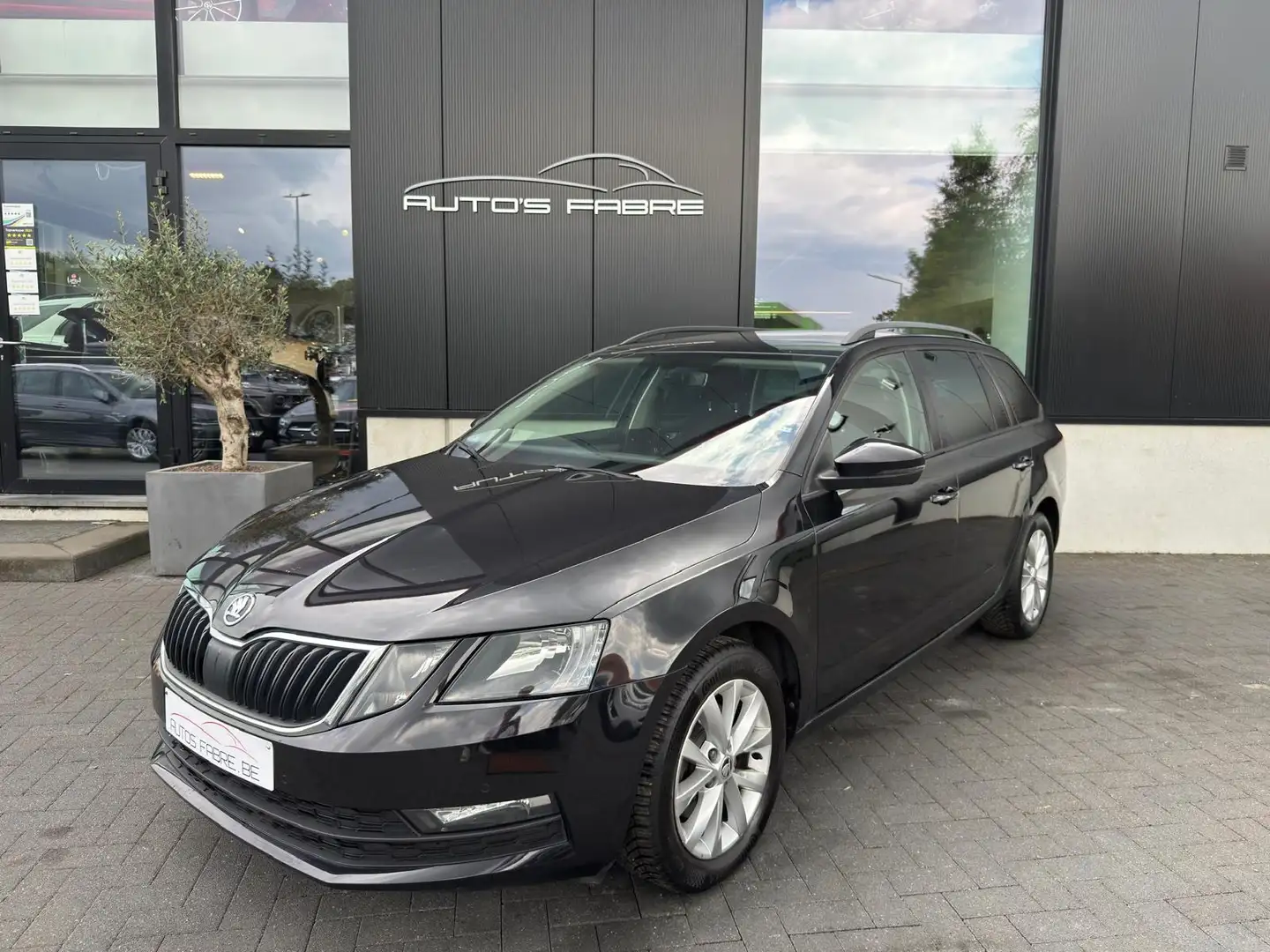 Skoda Octavia Combi 1.5 TSI G-TEC DSG Ambition 116 000km Nero - 1