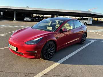 Model 3 Allradantrieb Dual Motor Performance
