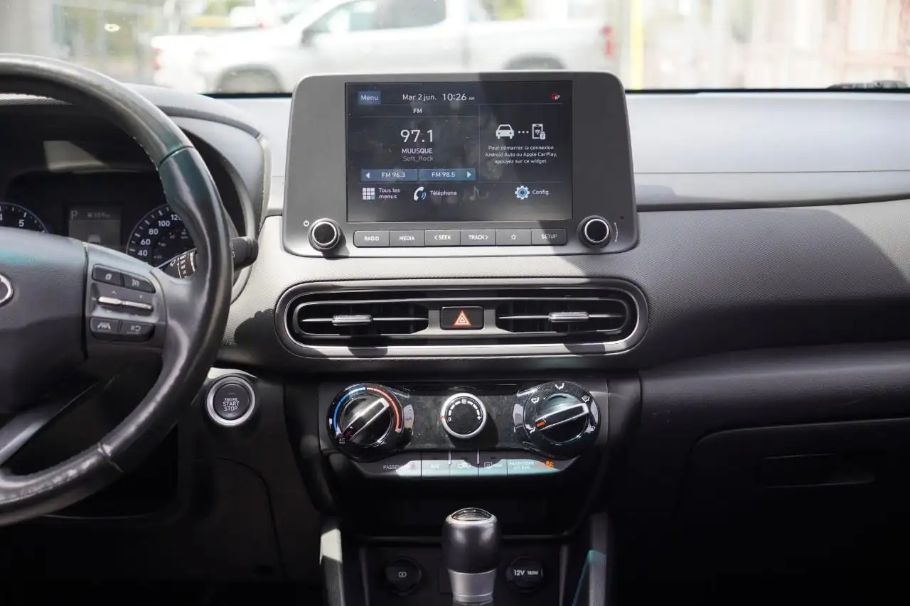 Hyundai KONA снимка Hyundai KONA