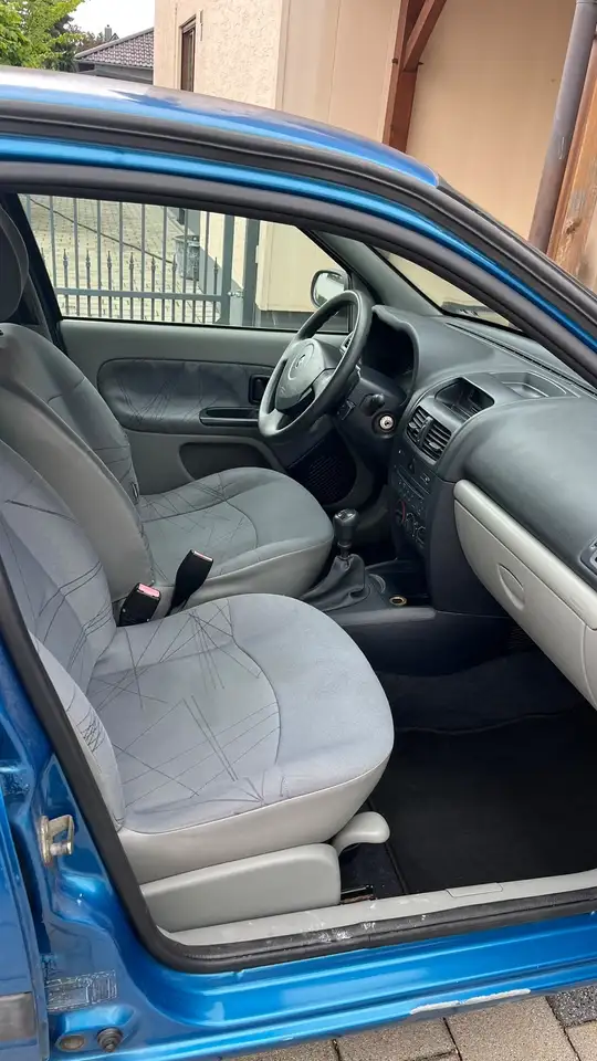 Renault Clio 1.2 ECON, foto 6