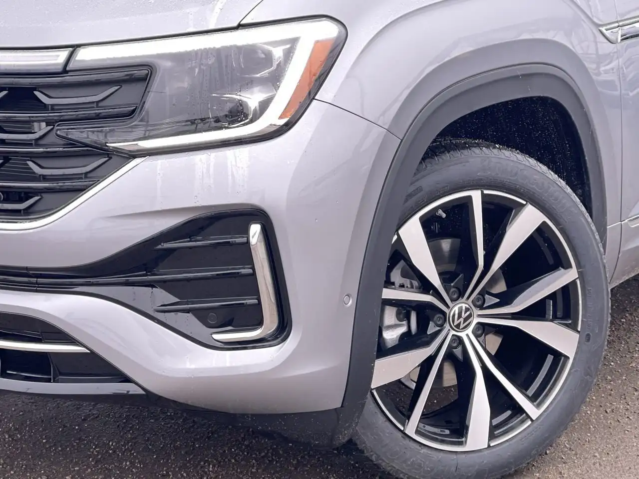 Volkswagen Atlas снимка Volkswagen Atlas