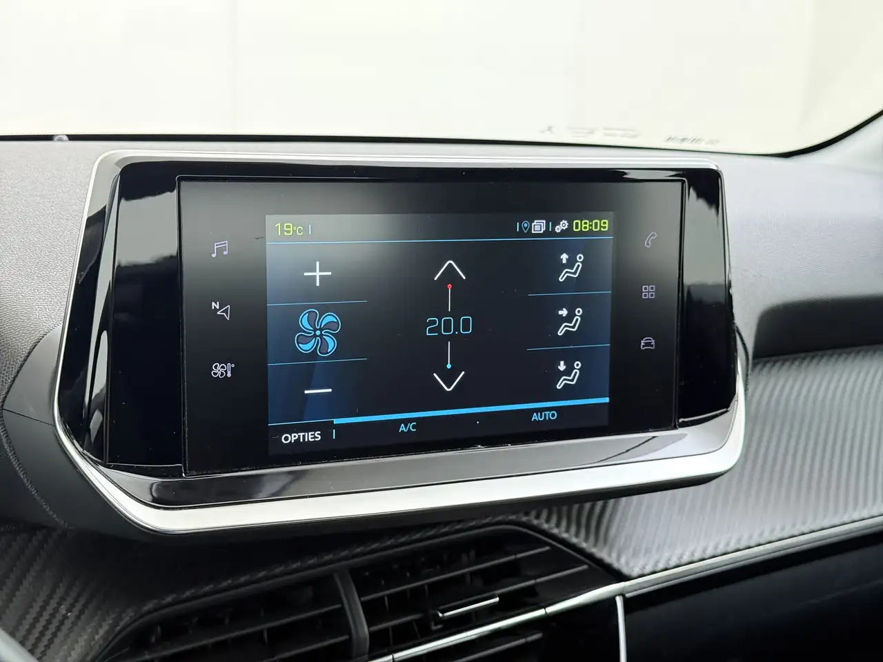 Peugeot E-208 EV 5Drs 50kWh All-Season Banden Navi Apple Carplay, миниатюра 14