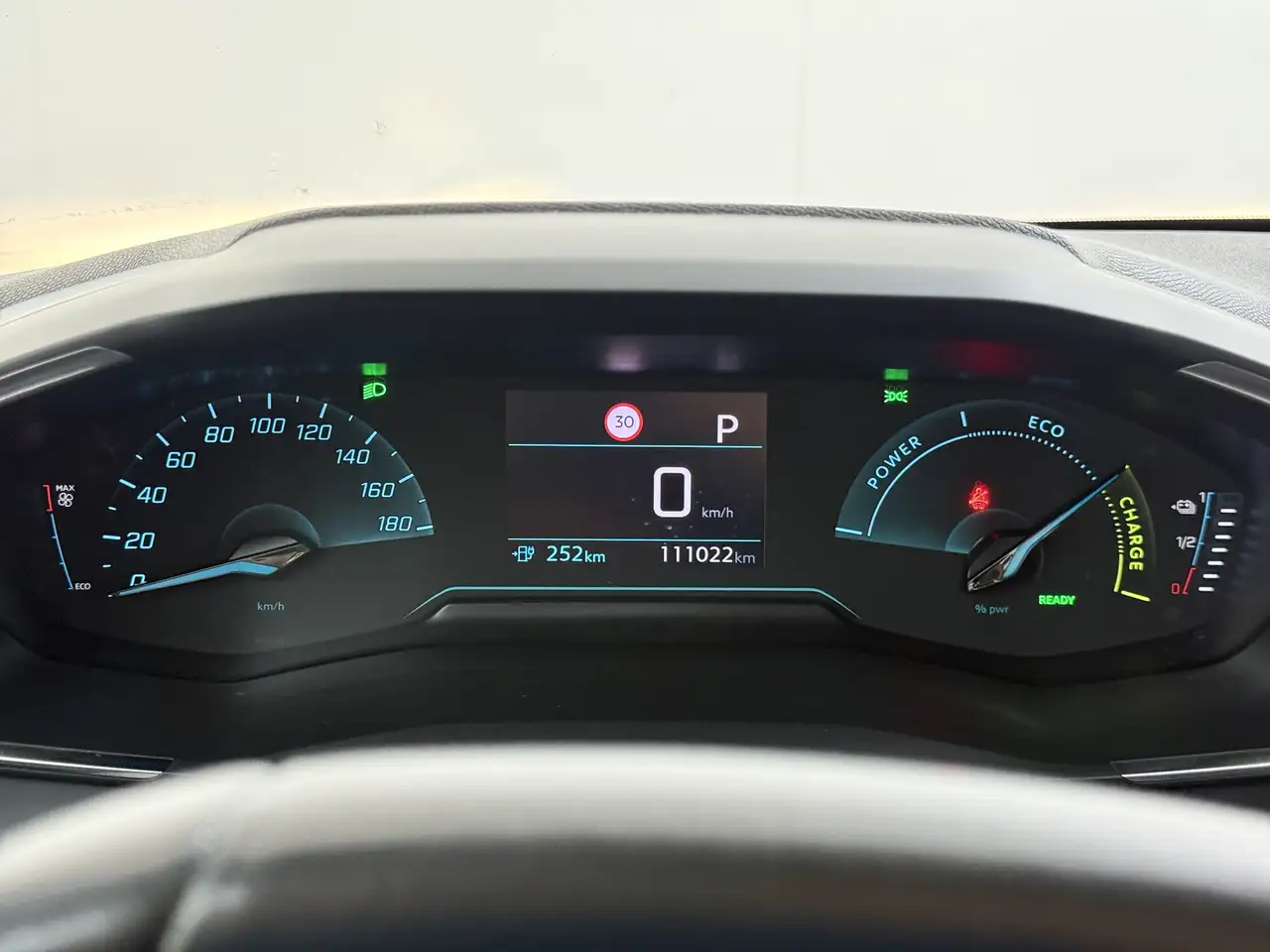 Peugeot E-208 EV 5Drs 50kWh All-Season Banden Navi Apple Carplay, миниатюра 26