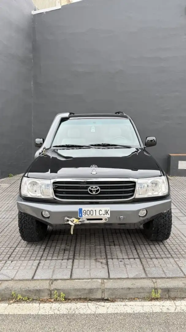 Toyota Land Cruiser HDJ 100 Station Wagon Negro - 2