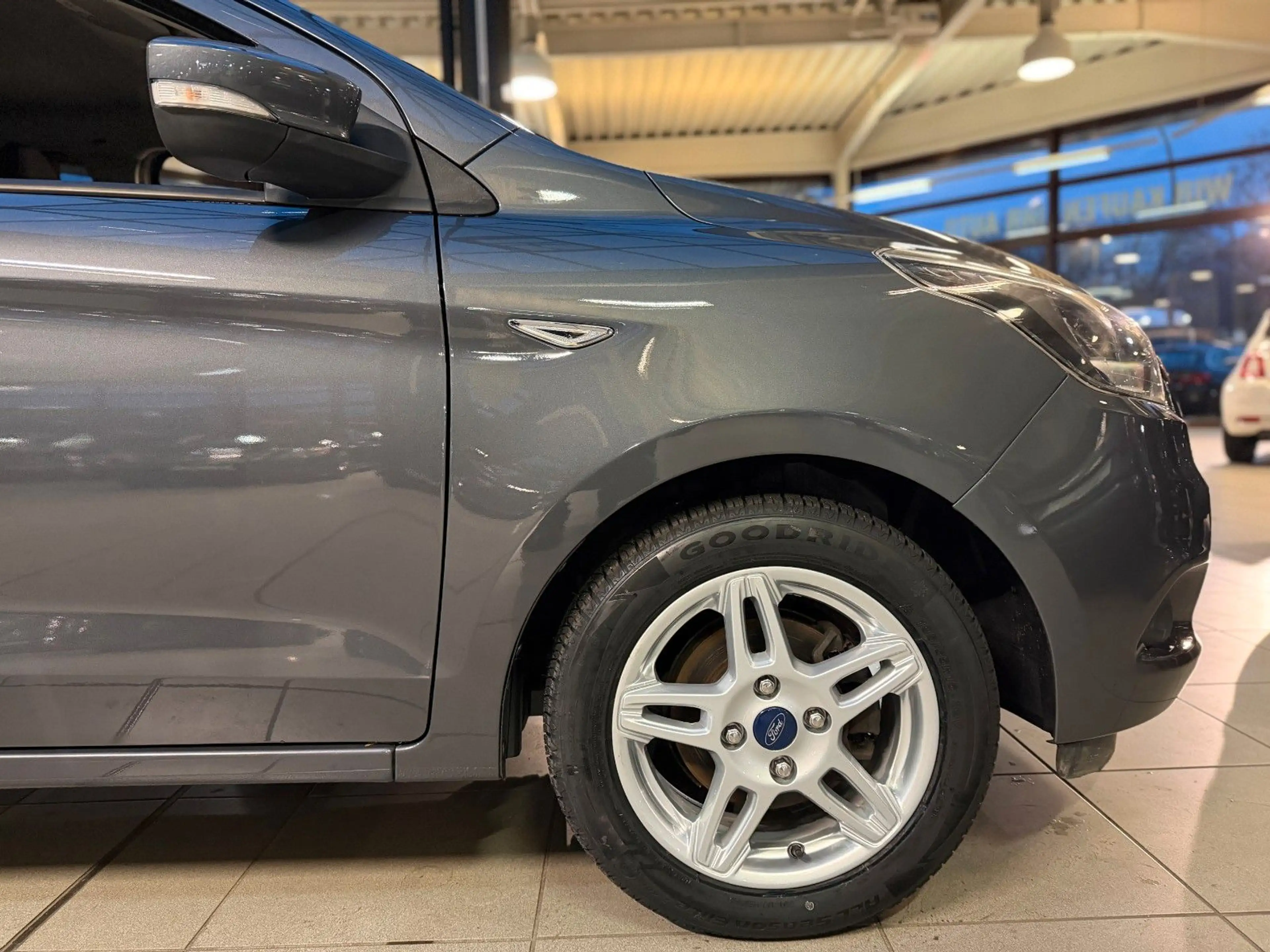 Ford Ka/Ka+ KA+ Cool & Sound — photo 8