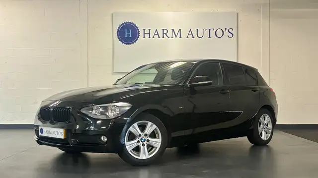 BMW 116 1-serie 116i Urban 136pk Airco / PDC / Bleutooth /
