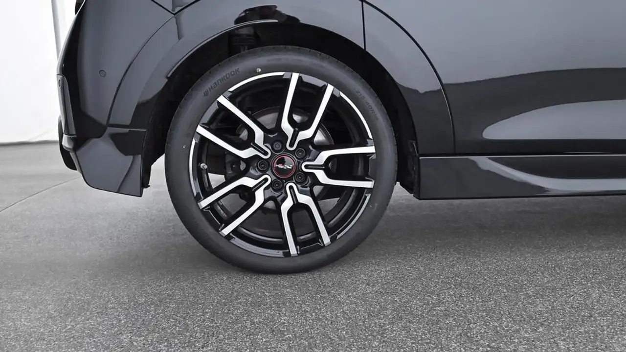 MINI Cooper C John Cooper Works Trim 11