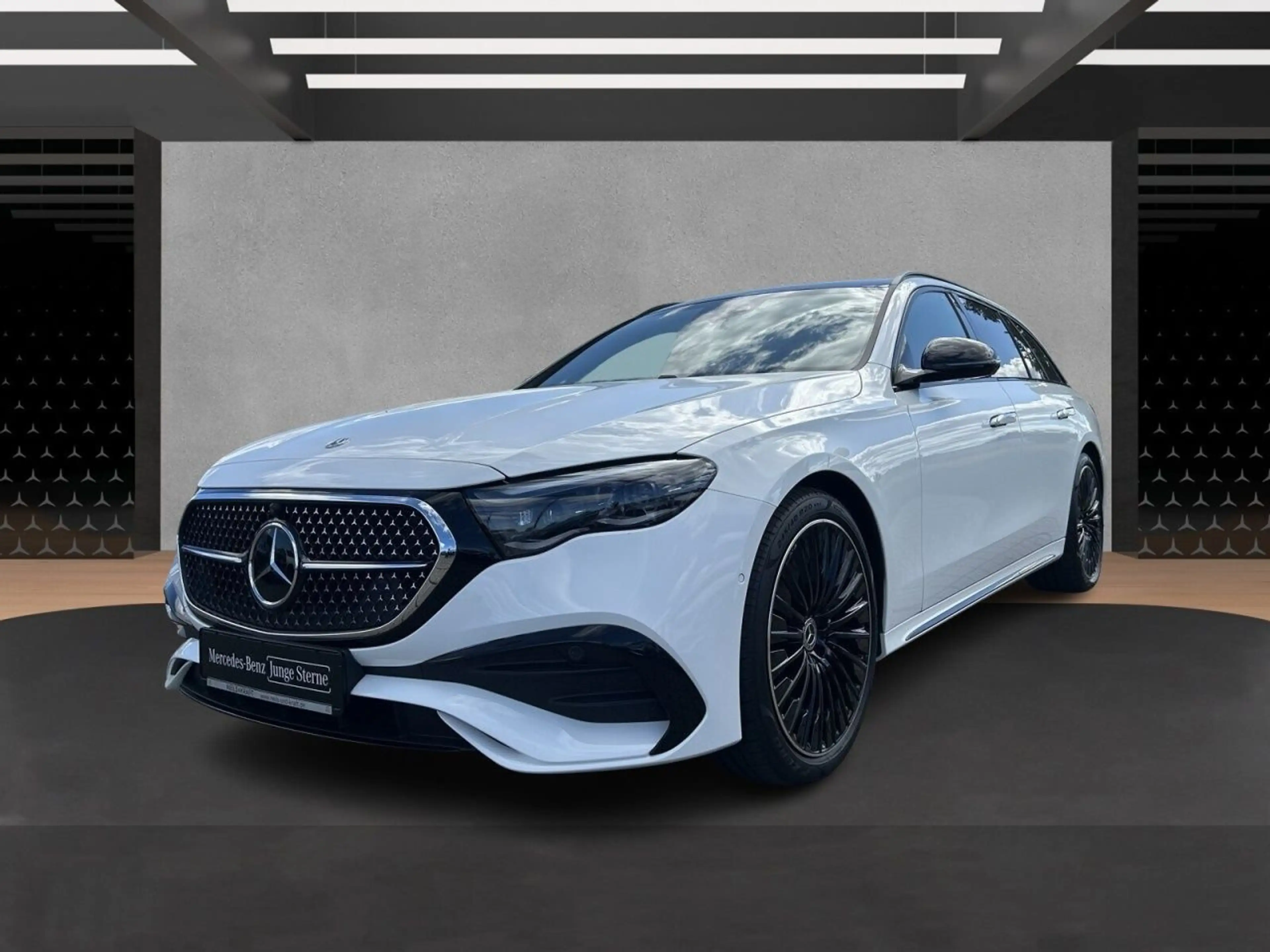 Mercedes-Benz E 220 d T 4M AMG+BURM+NIGHT+DIGI LIGHT+MEMORY — photo 2
