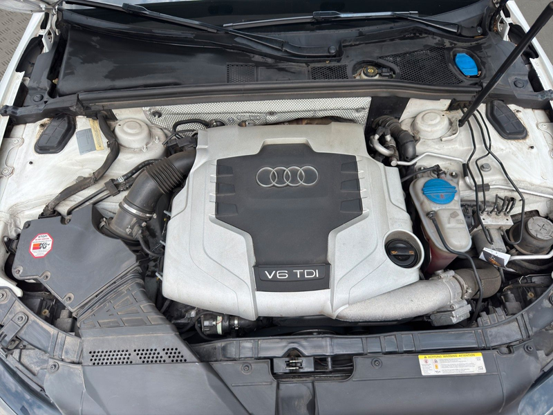 Audi A5 Cabriolet 3.0 TDI quattro/S-LINE/XENON/LM — photo 10