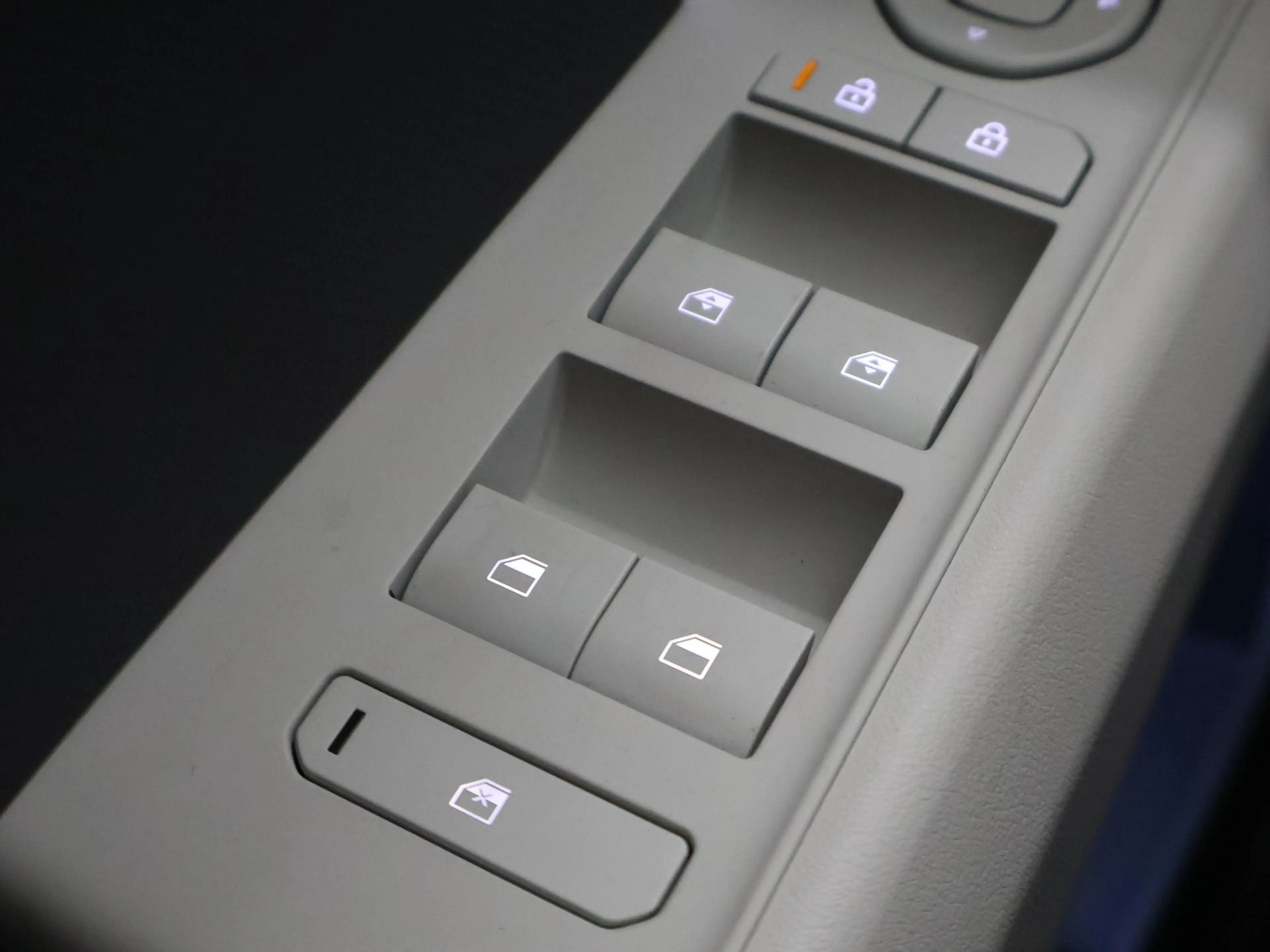 Kia EV3 GT-Line 81.4 kWh | Panoramaschuifdak | Harman Kard — photo 10