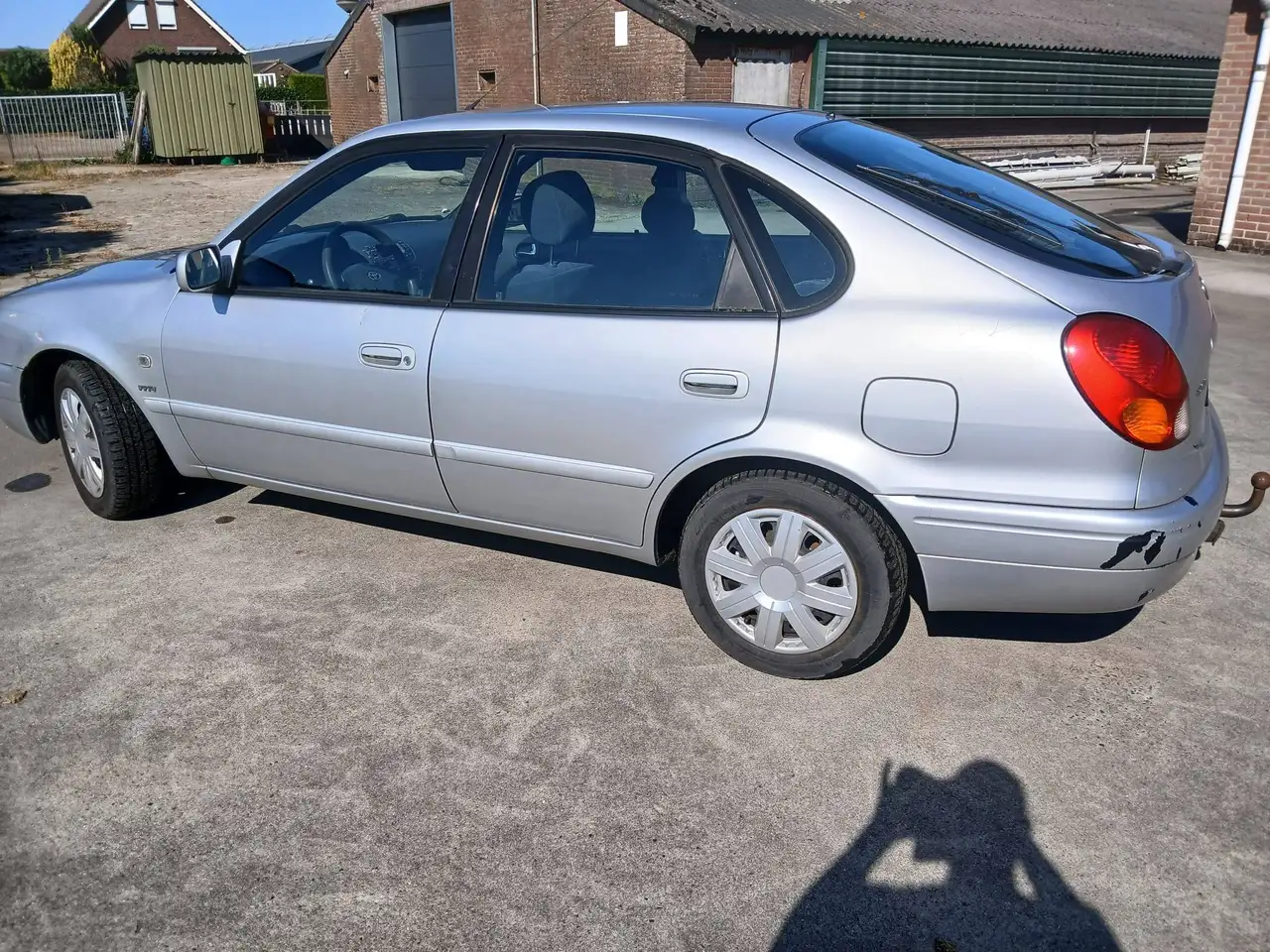 Toyota Corolla 1.6 VVT-i Terra, foto 2