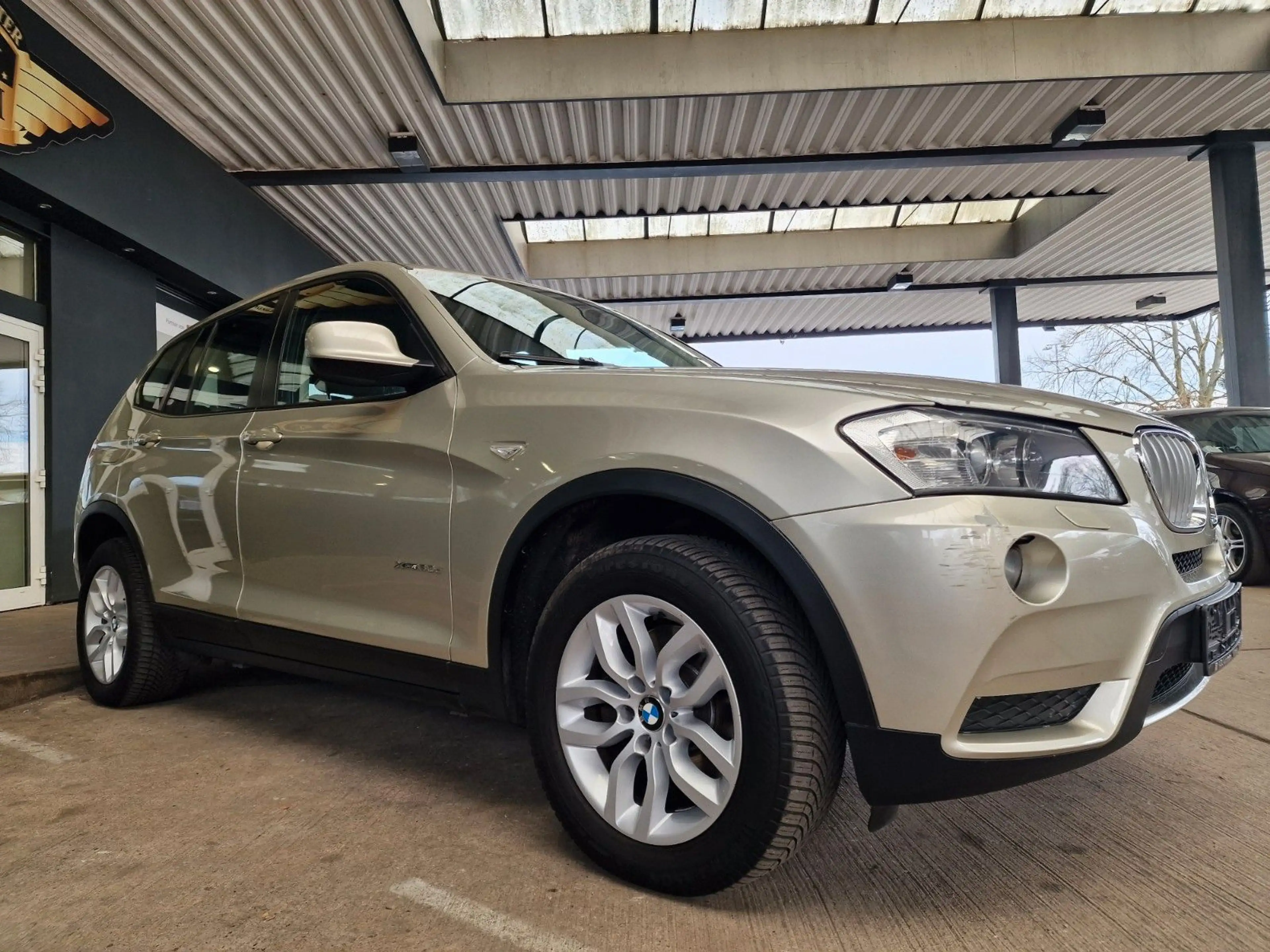 BMW X3 xDrive30d Aut. LEDER/NAVI/Bi-XENON/1.H/Mwst — photo 4