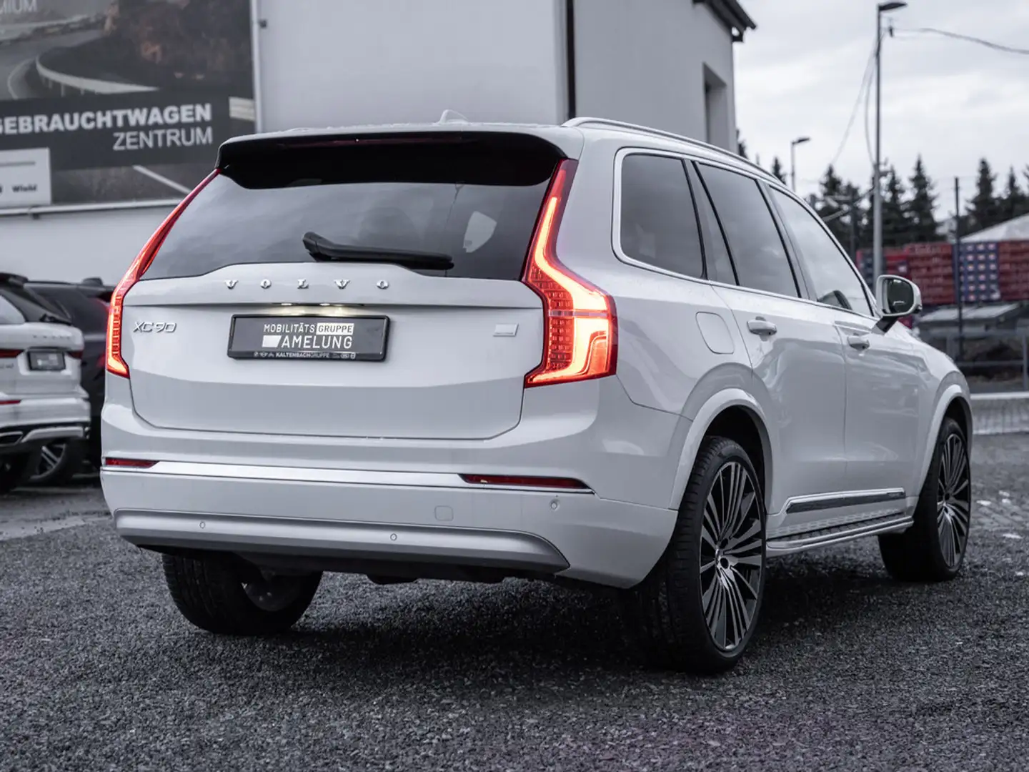 Volvo XC90 Recharge T8 AWD Inscription Expression Weiß - 2