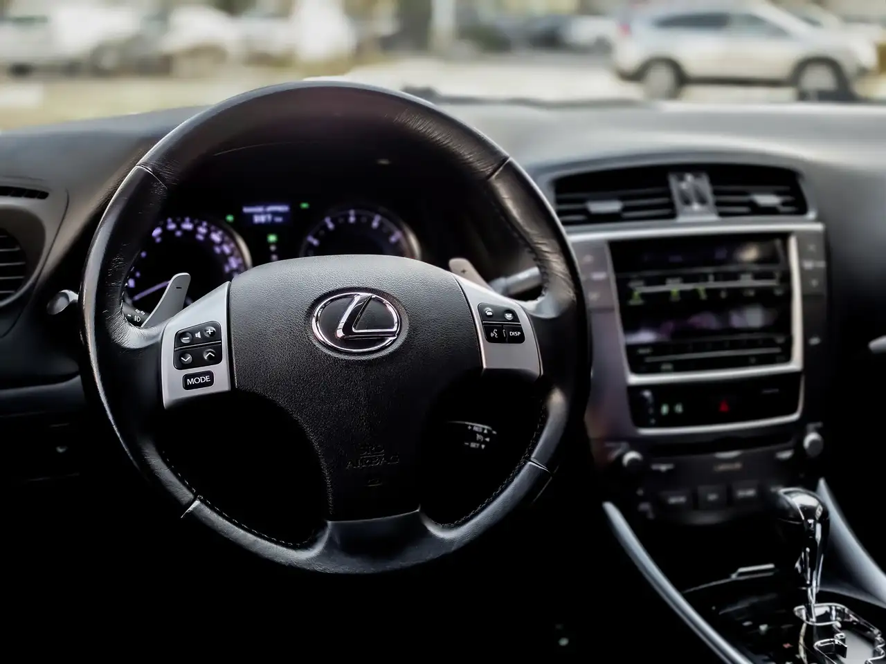 Lexus IS снимка Lexus IS