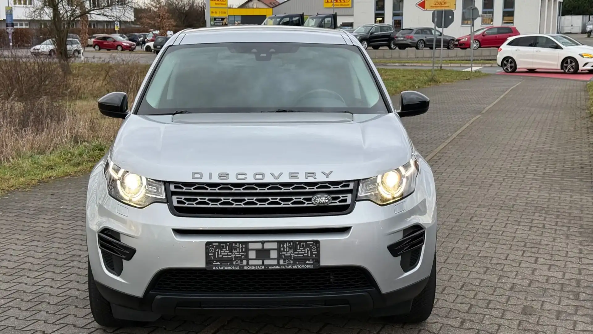 Land Rover Discovery Sport Pure*PANORAMA*LEDER*NAVI*GEPFLEG Silber - 2