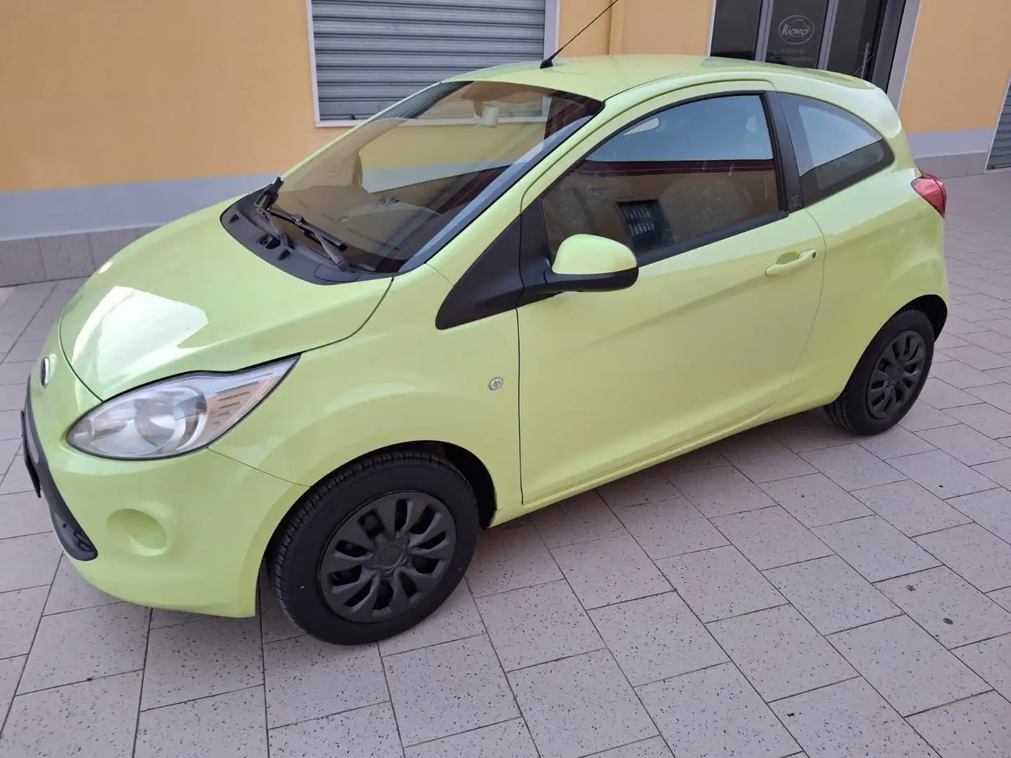 Ford Ka/Ka+ 1.2 69cv E5 Giallo - 1