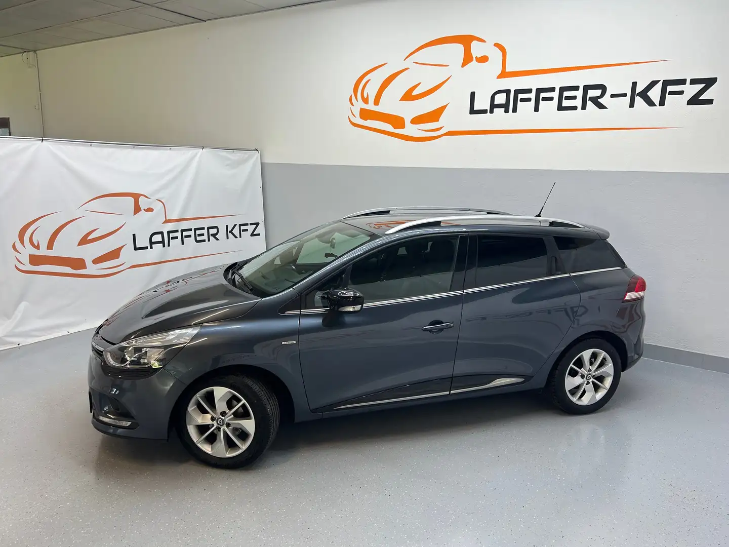 Renault Clio Grandtour Energy TCe 90 Limited KLIMAAUTO NAVI Grau - 2