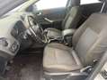 Ford Mondeo 5p Ghia 2.0i 16V 145cv 5 vel. Gris - thumbnail 10