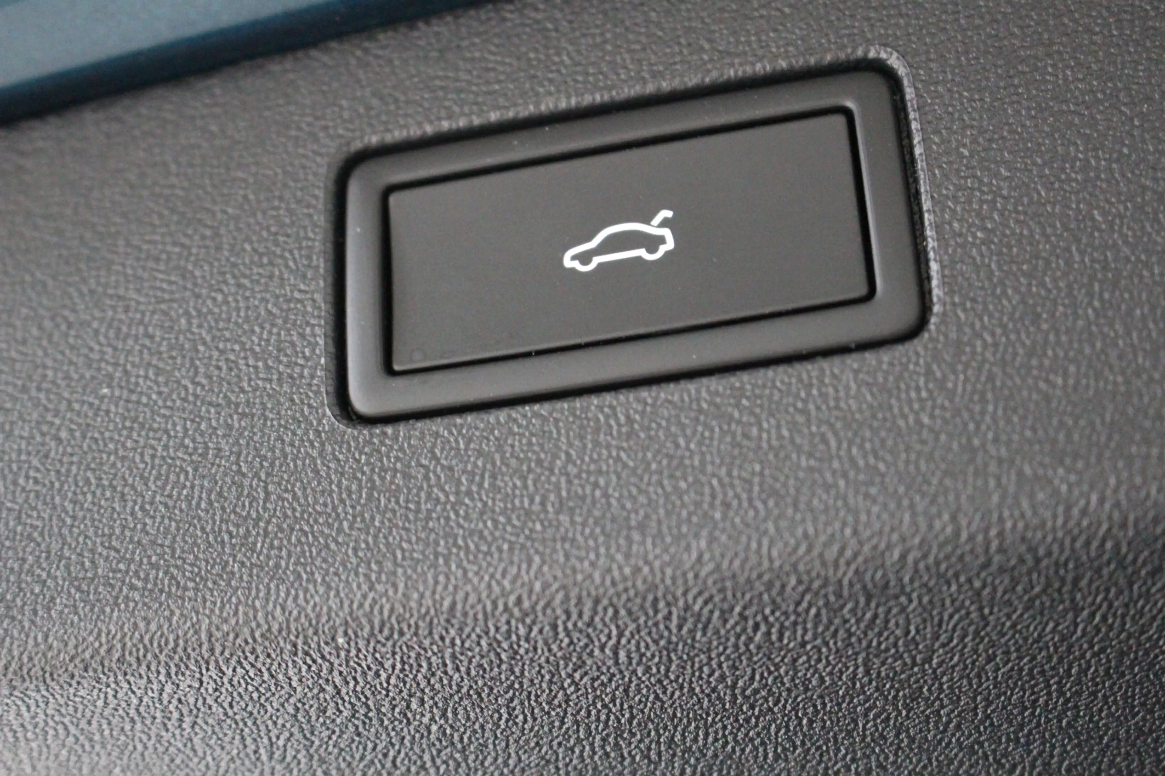 Volkswagen Tiguan 1.5 eHybrid Life Energy Navigatie | Trekhaak | 18" — photo 5